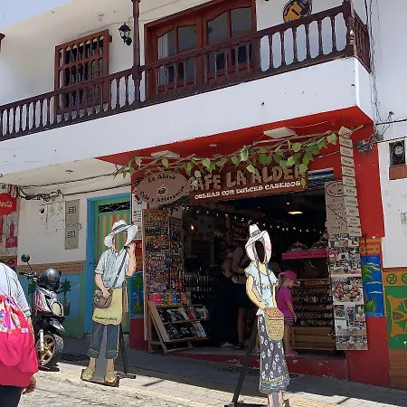 Casa Melodia Guatape - Excelente Ubicacion - Calle Del Comercio Exterior photo